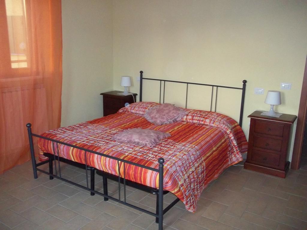 Caddelovi Appartement Fibbialla Kamer foto